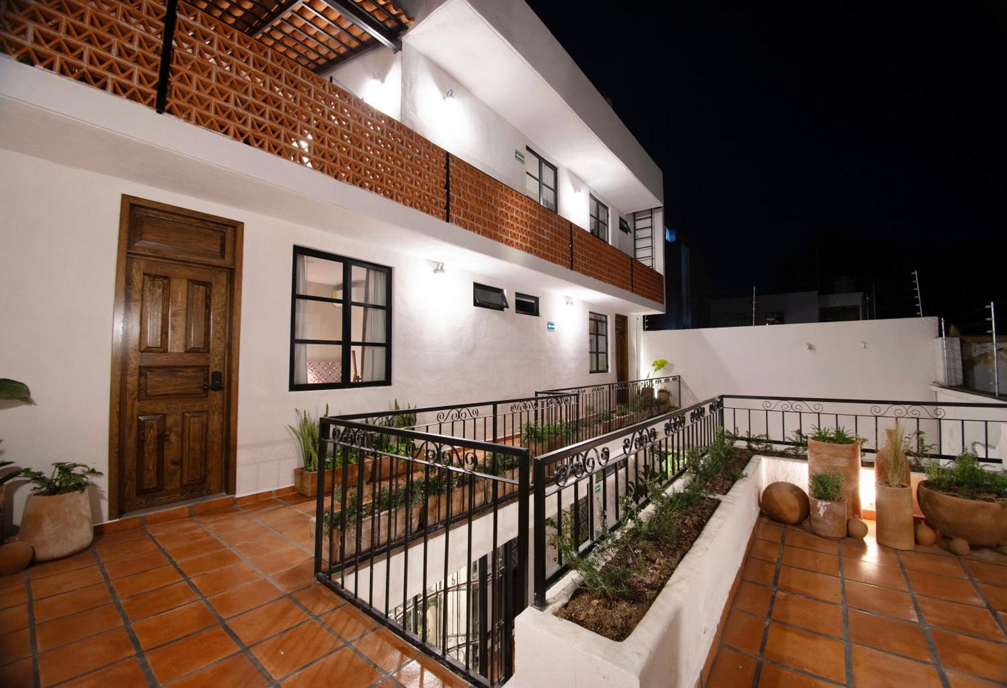 Casa Irake Hotel Гуадалахара Екстериор снимка