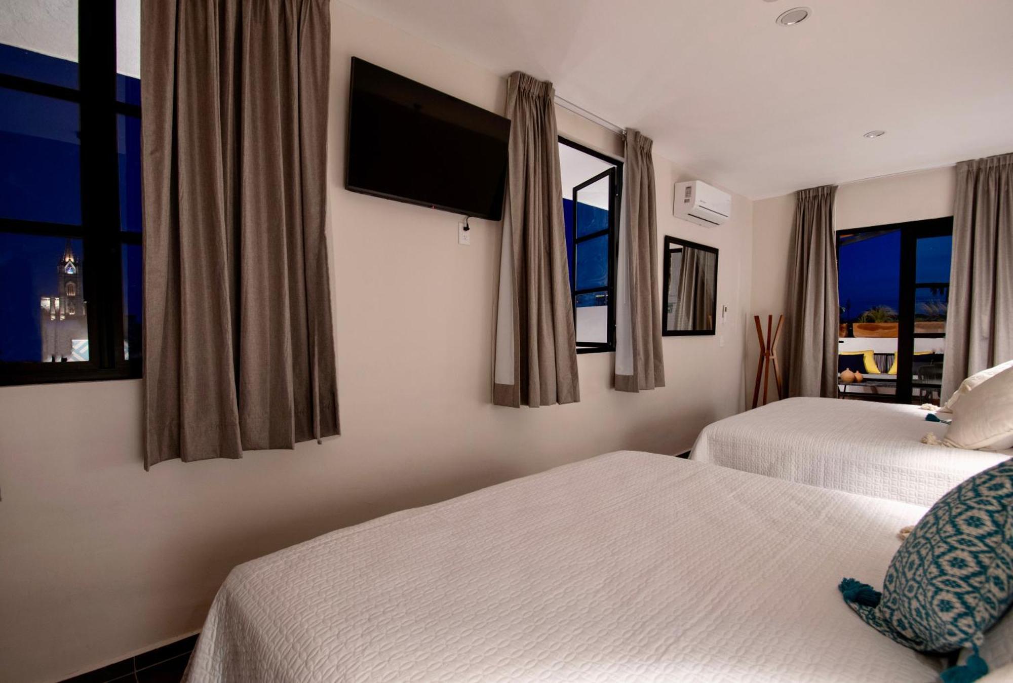 Casa Irake Hotel Гуадалахара Екстериор снимка